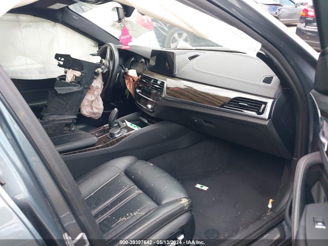 WBAJA7C58JWA72970 BMW 530i Xdrive