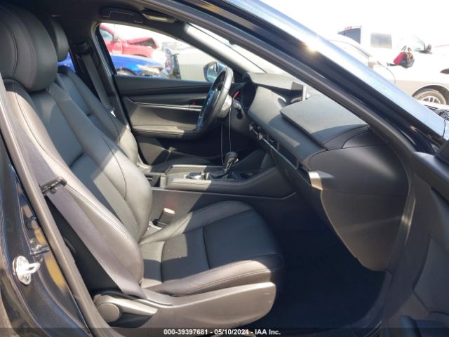 JM1BPBKL0M1403578 Mazda Mazda3 Select
