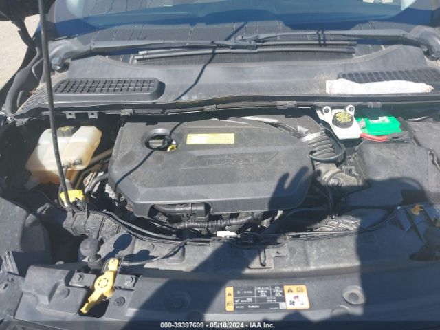 1FMCU0GXXGUB25929 Ford ESCAPE SE