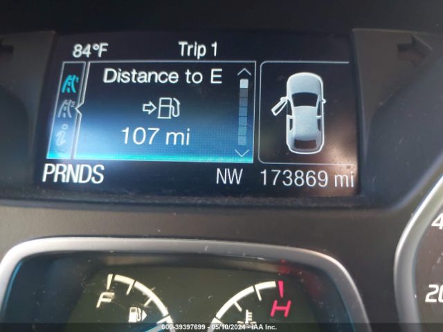 1FMCU0GXXGUB25929 Ford ESCAPE SE