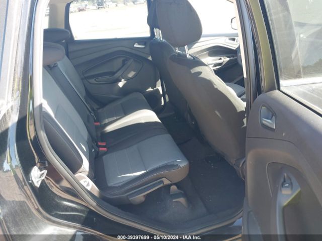 1FMCU0GXXGUB25929 Ford ESCAPE SE