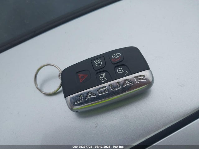 2013 JAGUAR XF SAJWJ0EF3D8S82048 Photo 10