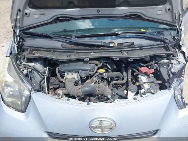 Scion Iq 10 Series 2014 JTNJJXB09EJ026715 Image 10
