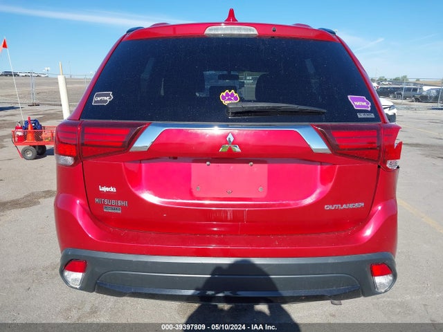 Mitsubishi Outlander Le 2018 JA4AZ3A37JZ029927 Image 16