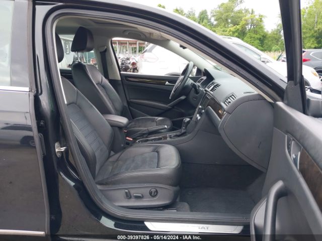1VWCV7A33FC089549 Volkswagen Passat 2.0l Tdi Sel Premium