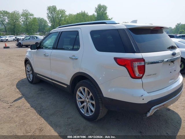 Ford Explorer Limited 2017 1FM5K8F81HGA69564 Image 3