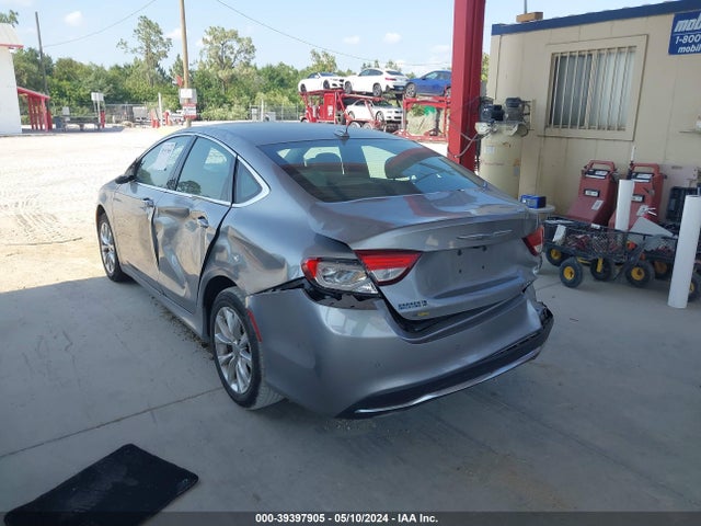 1C3CCCCB8FN732458 Chrysler 200 C