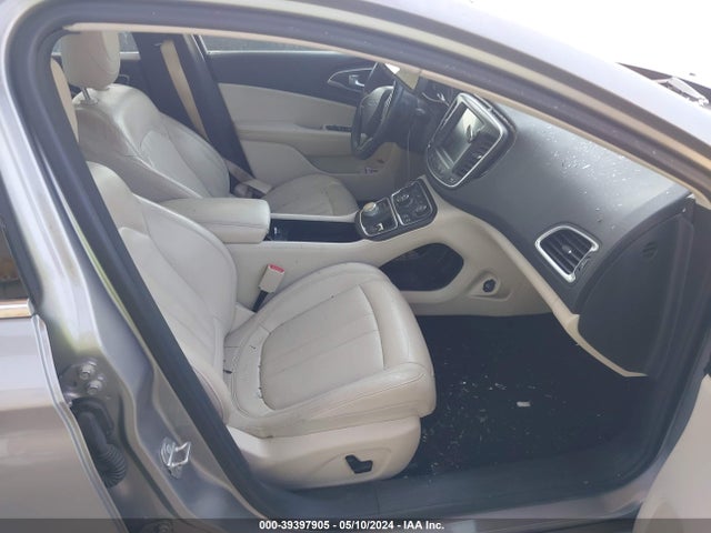 1C3CCCCB8FN732458 Chrysler 200 C