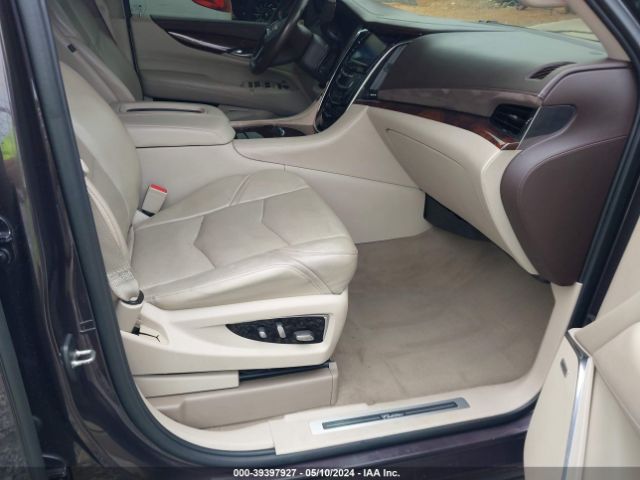 1GYS4BKJ5FR215161 Cadillac Escalade Luxury