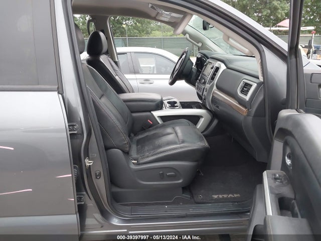 Nissan Titan Sl 2017 1N6AA1E64HN518225 Image 5