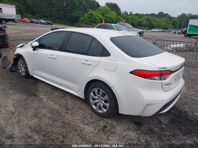 Toyota COROLLA LE 2021 5YFEPMAE0MP147806 Image 3