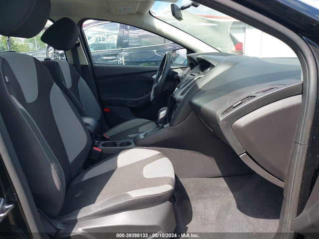 Ford FOCUS SE 2014 1FADP3F21EL424404 Image 5