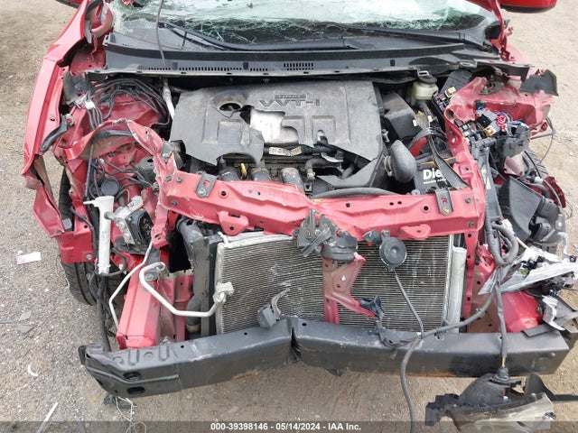 Toyota COROLLA LE 2018 2T1BURHE6JC004563 Image 10