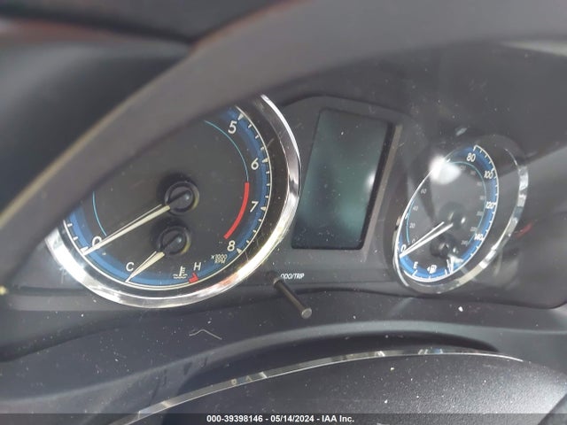 Toyota COROLLA LE 2018 2T1BURHE6JC004563 Image 15