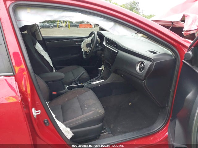 Toyota COROLLA LE 2018 2T1BURHE6JC004563 Image 5