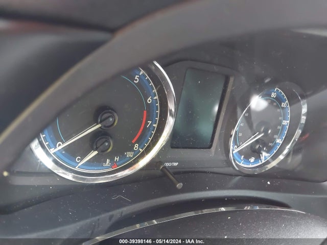 Toyota COROLLA LE 2018 2T1BURHE6JC004563 Image 7