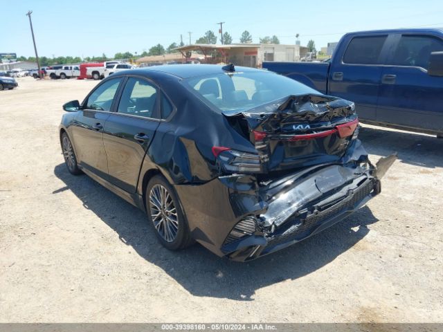 3KPF54AD6NE490253 KIA Forte Gt-line