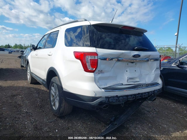Ford EXPLORER XLT 2018 1FM5K8D80JGA35088 Image 3