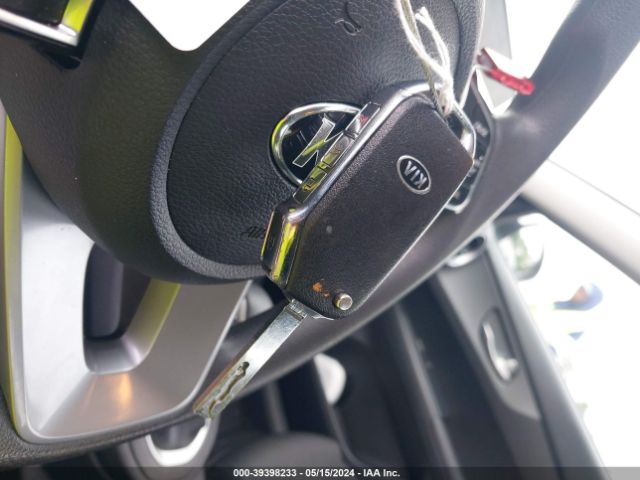 3KPF24AD7ME265525 KIA FORTE FE