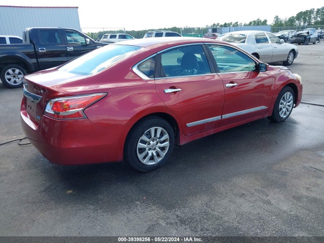 Nissan Altima 2.5 S 2014 1N4AL3AP4EN341880 Image 4