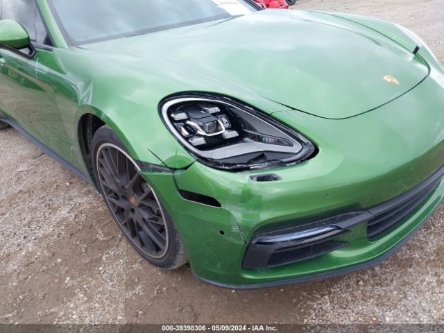 WP0AB2A70JL135873 Porsche Panamera 4s
