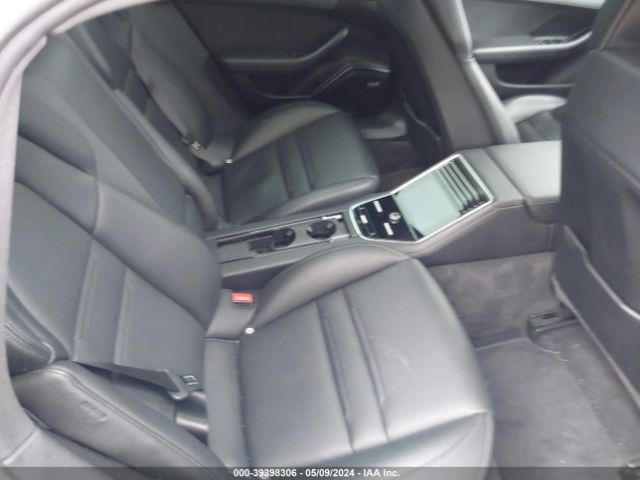 WP0AB2A70JL135873 Porsche Panamera 4s