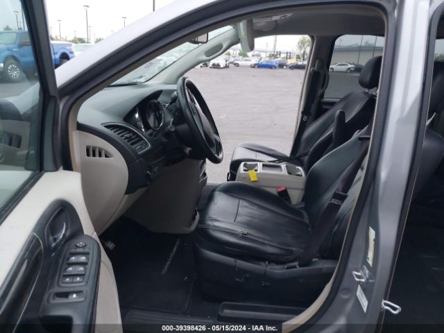 2C4RC1BG5ER144266 Chrysler Town & Country Touring