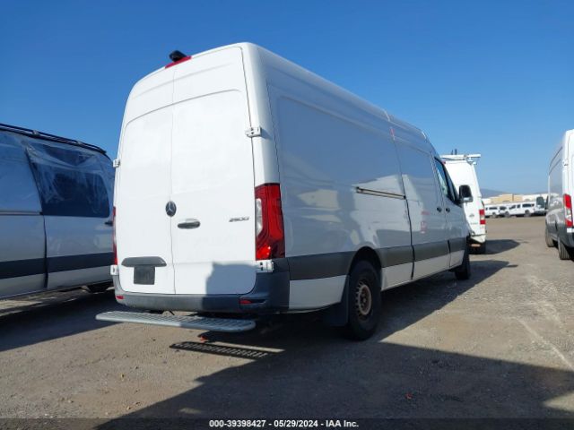 WD3PF1CD6KP076845 Mercedes-Benz Sprinter 2500 High Roof V6