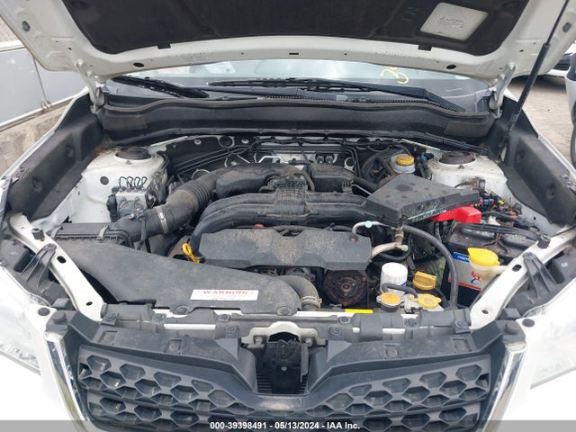Subaru Forester 2.5i Premium 2015 JF2SJADC2FH527677 Image 10
