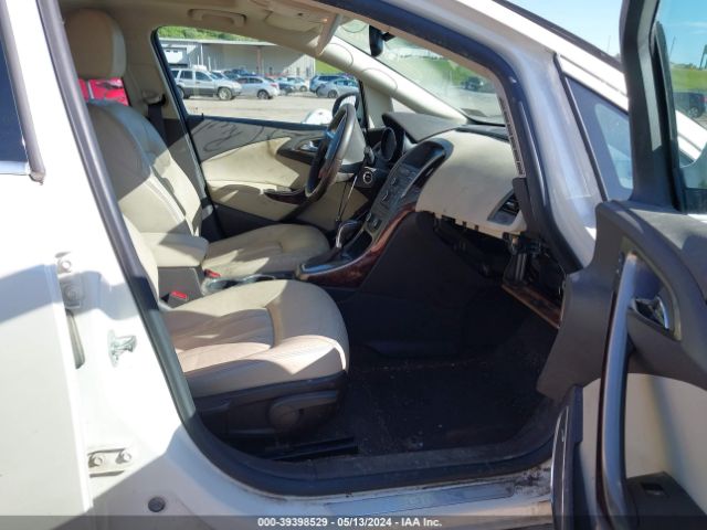 1G4PS5SK7G4104018 Buick Verano Leather Group