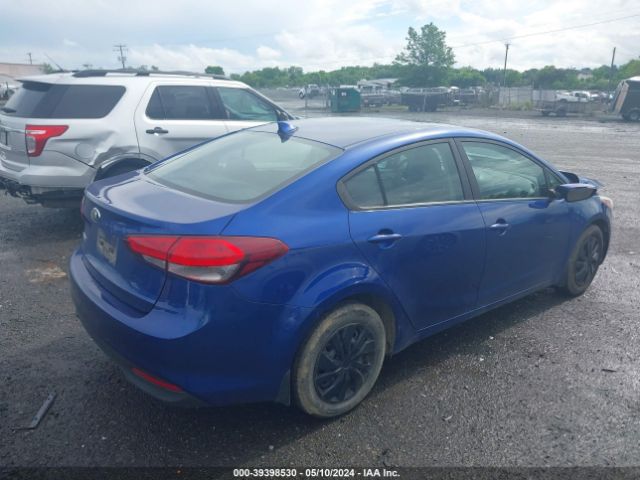 3KPFK4A75HE061080 KIA FORTE LX