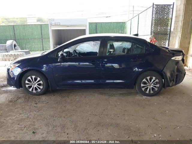 Toyota Corolla Hybrid Le 2022 JTDEAMDEXNJ046372 Image 14