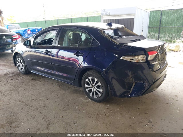Toyota Corolla Hybrid Le 2022 JTDEAMDEXNJ046372 Image 3