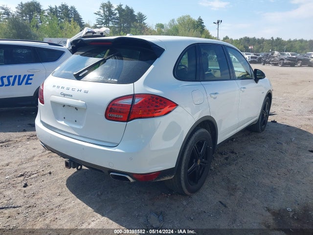 2013 PORSCHE CAYENNE WP1AF2A22DLA39125 Photo 3