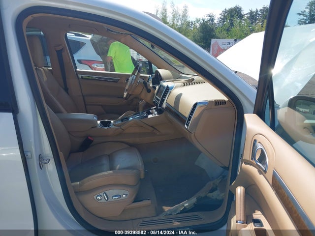 2013 PORSCHE CAYENNE WP1AF2A22DLA39125 Photo 4