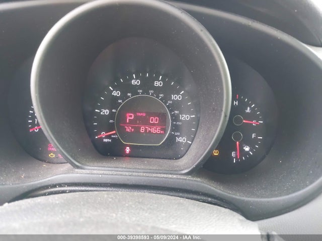KIA SOUL + 2014 KNDJP3A56E7718338 Image 7
