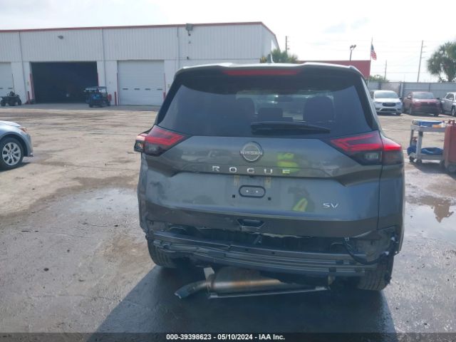 5N1BT3BA9PC898660 Nissan Rogue Sv Fwd