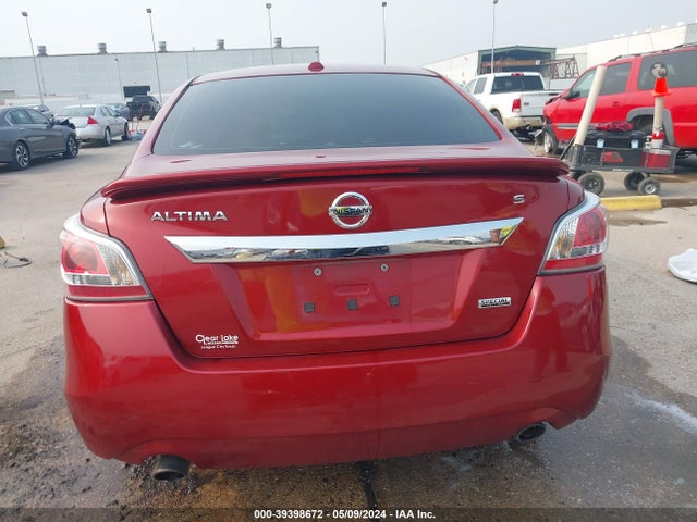 Nissan Altima 2.5 S 2015 1N4AL3AP4FC595389 Image 16