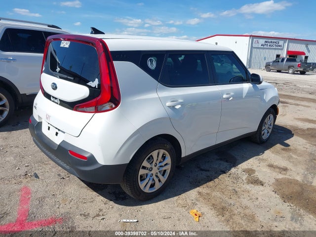 KIA SOUL LX 2020 KNDJ23AU7L7040458 Image 4