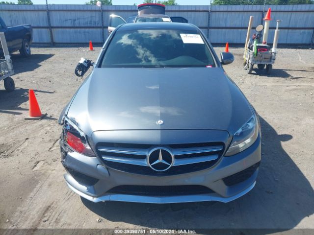 55SWF4JB2HU197541 Mercedes-Benz C 300 Luxury/sport