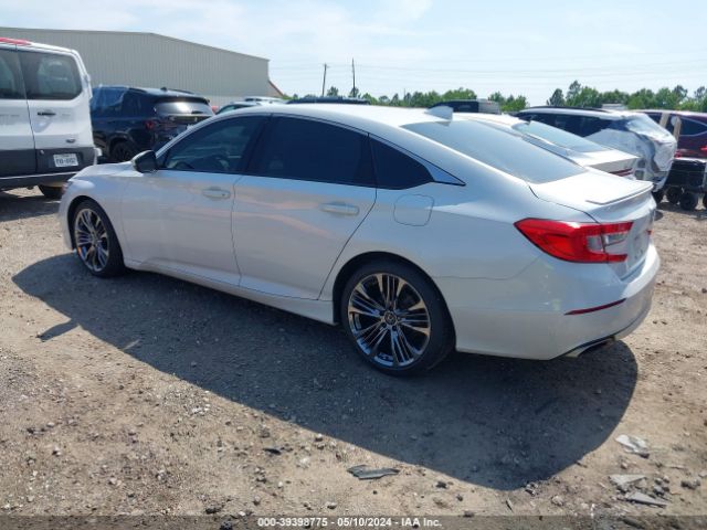 1HGCV1F31JA003394 Honda Accord Sport