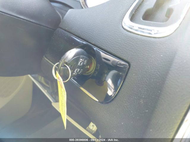 2C4RDGCG6JR214639 Dodge Grand Caravan Sxt