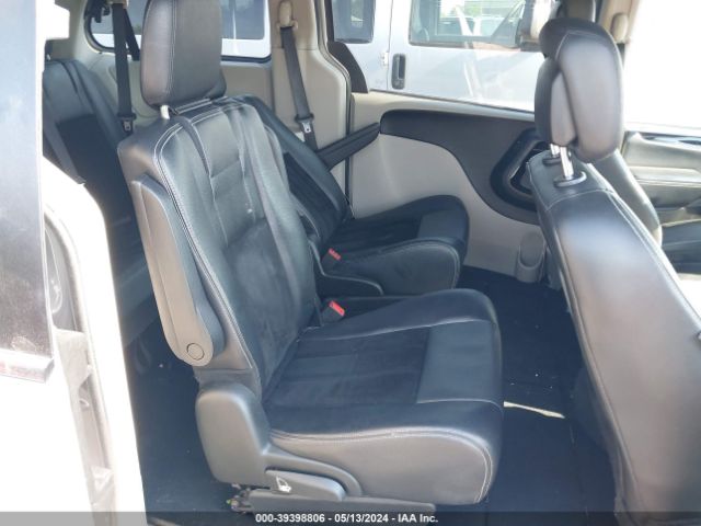 2C4RDGCG6JR214639 Dodge Grand Caravan Sxt