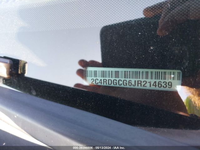 2C4RDGCG6JR214639 Dodge Grand Caravan Sxt