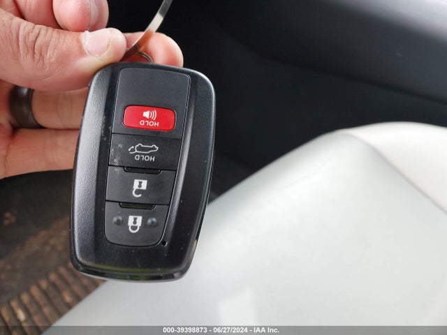 Toyota Rav4 Xle Premium 2020 2T3C1RFV7LW062772 Image 11