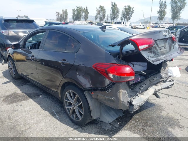 KIA FORTE LX 2017 3KPFK4A76HE102686 Image 3