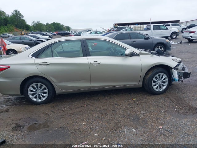 Toyota CAMRY LE 2015 4T4BF1FK1FR490554 Image 14
