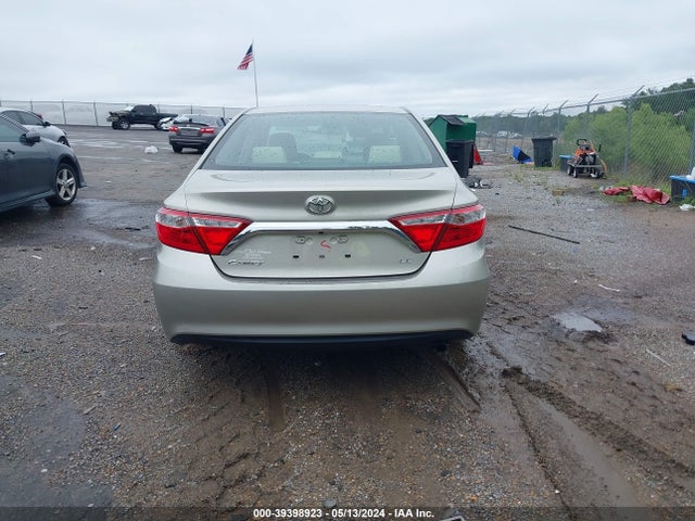 Toyota CAMRY LE 2015 4T4BF1FK1FR490554 Image 17