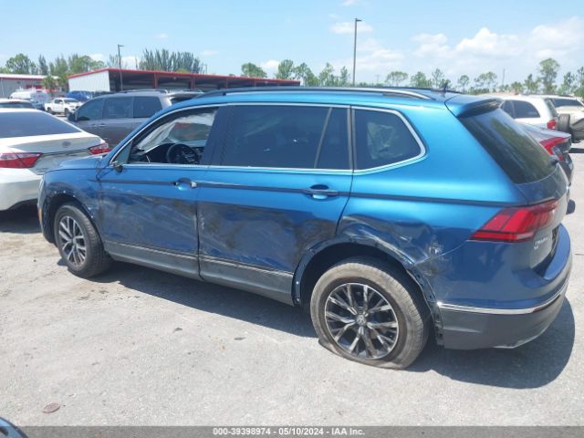 3VV3B7AX8LM115167 Volkswagen Tiguan 2.0t Se/2.0t Se R-line Black/2.0t Sel