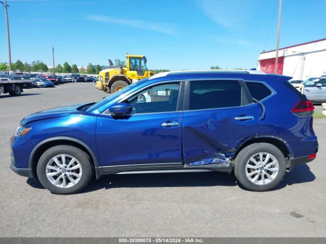KNMAT2MT8JP572440 Nissan ROGUE SV